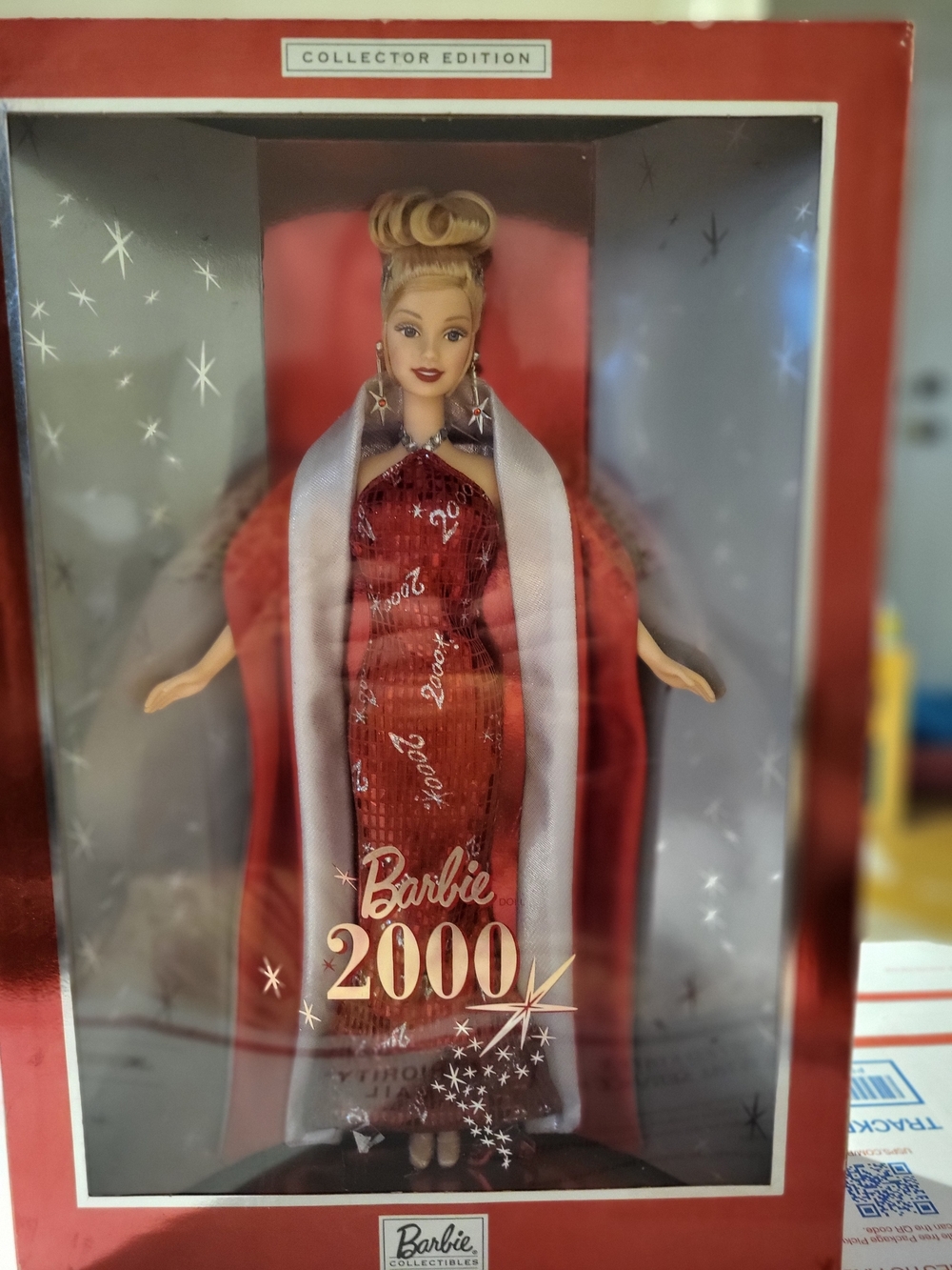 Barbie 2000 Collector Edition Red Gown Doll
